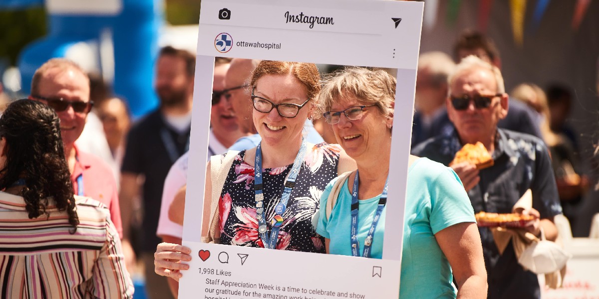 OttawaHospital's tweet photo. Pizza, cotton candy and a dunk tank. Welcome to the carnival at Staff Appreciation Week fuelled by @GabrielPizza. 

*
*
*
Pizza, barbe à papa et jeu tombe à l’eau. Bienvenue au carnaval de la Semaine de reconnaissance du personnel, alimentée par Gabriel Pizza.

#TOHSAW https://t.co/VpZP1WctfE