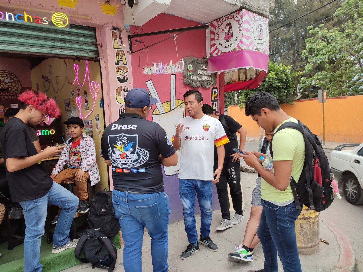 PokeArenaOte's tweet photo. COPA DE ARCANA | POKEARENA ORIENTE Y EL REY DE LAS CONCHAS 

Gran torneo ayer festejando en el El Rey De Las Conchas 

@Reyconchas
@SilphGGES
@TheSilphRoad
@TheSilphRoadES
@SilphGG
@TeamKrookodile
@pokechimallys
@PokeArenaOte
@PokemonGoApp
@Pokemon
@PokemonGoAppLA https://t.co/g1zibhA2Lg