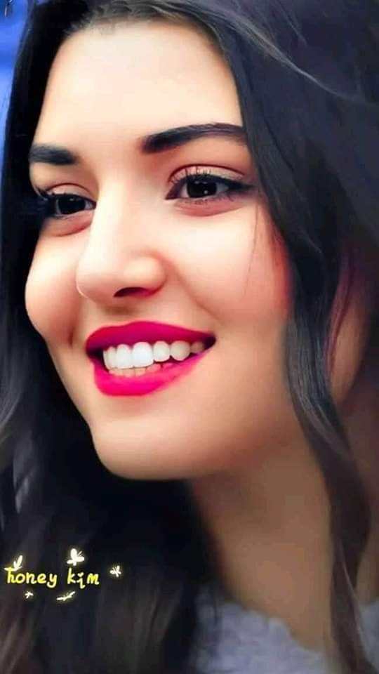 alaa amy tweet media