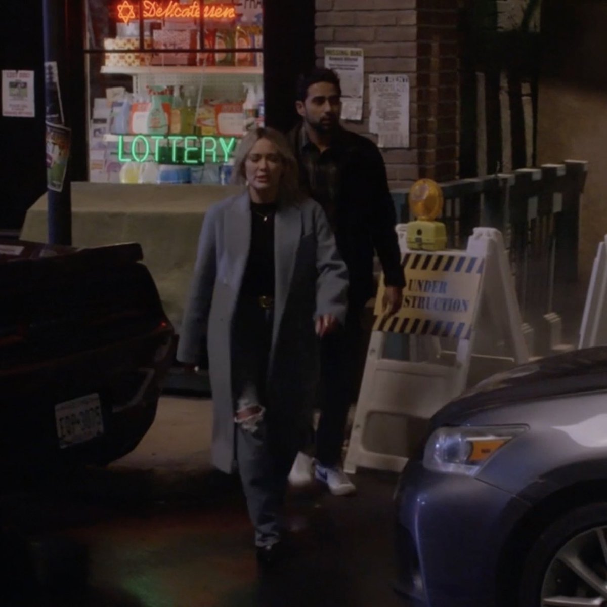 do you see the difference? i love how her sid walked several steps behind sophie while still protected her.

sid doesn’t put sophie in the basement. he’s not afraid of her shine. he lets her be bejeweled.