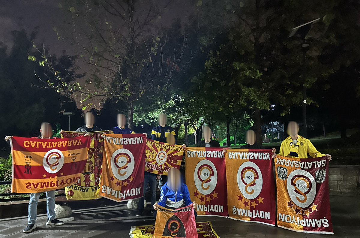 Hamamonu1910's tweet photo. KİMSE G*TÜNÜ BAŞINI SALLAMASIN! https://t.co/c2Tu7TYaIY