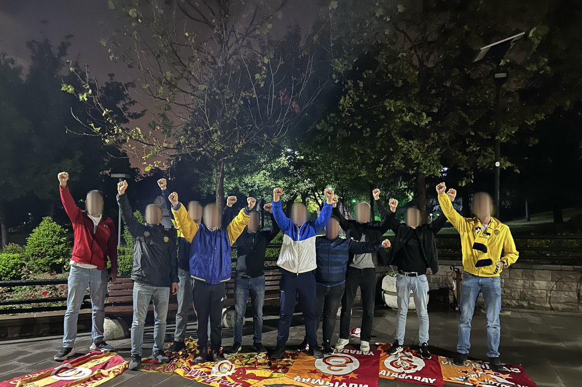 Hamamonu1910's tweet photo. KİMSE G*TÜNÜ BAŞINI SALLAMASIN! https://t.co/c2Tu7TYaIY