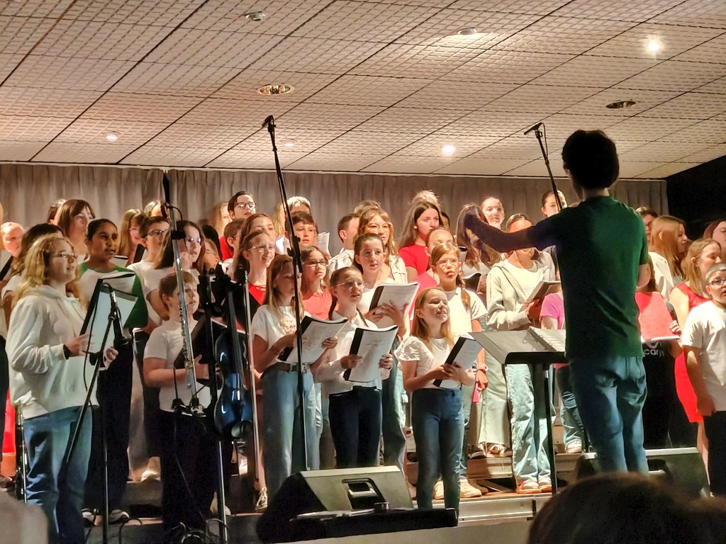 Collège Victor Hugo - Rugles tweet media