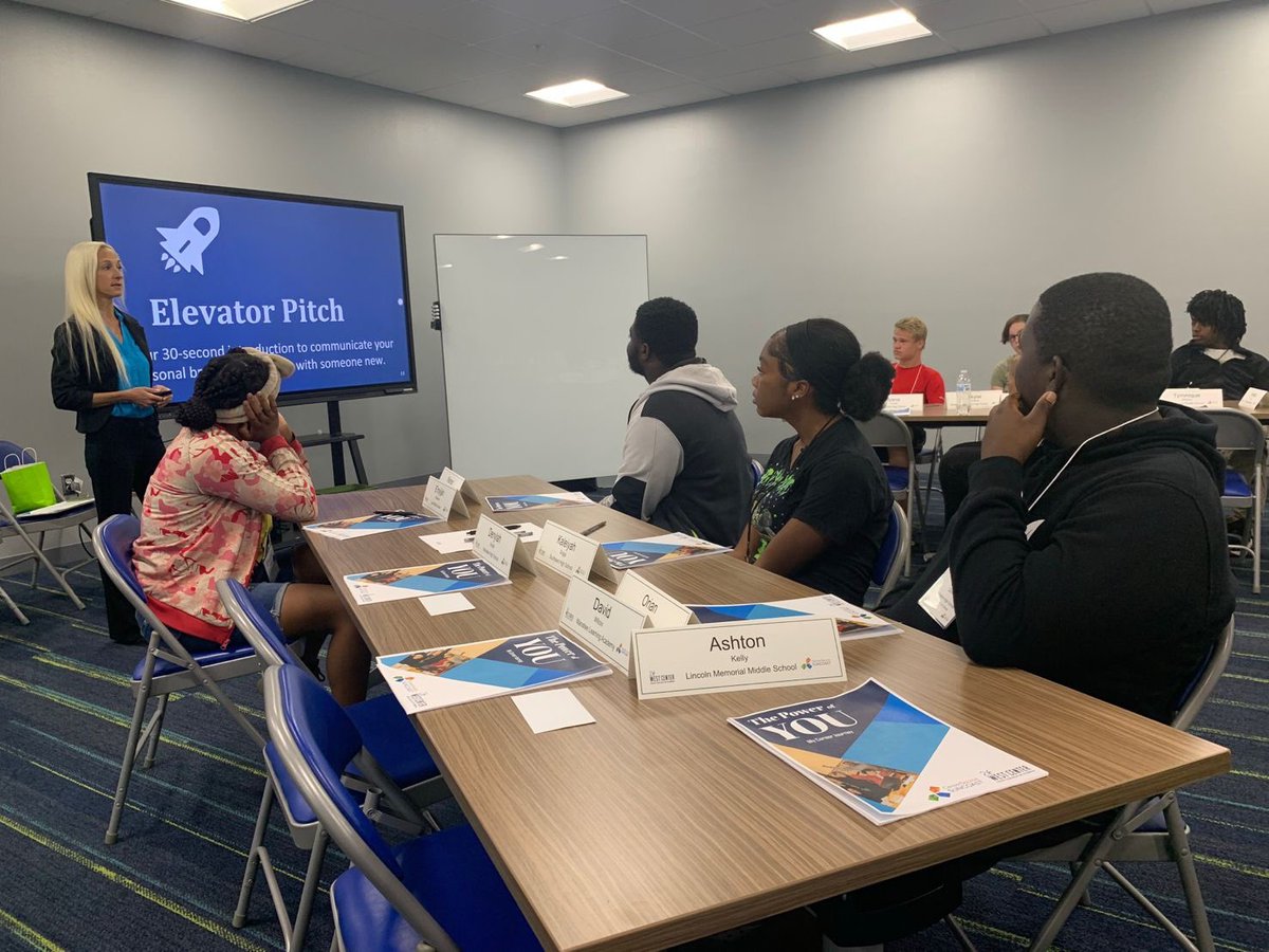 MeredithButulis's tweet image. #BTS @26WestCenter @CareerSourceSC @SCFnow #careeredu #businessbasics