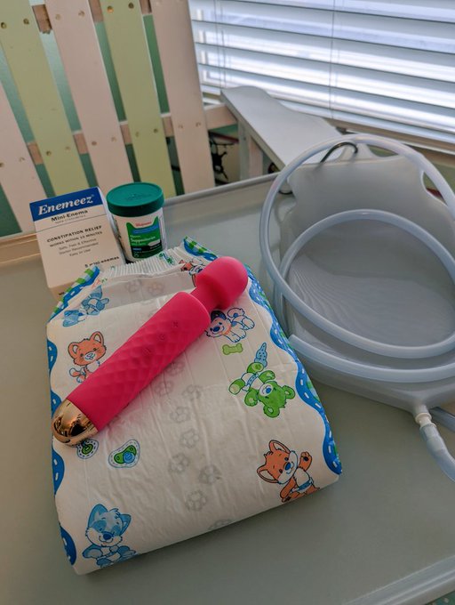 Either way, you're getting cleaned out tonight! 💩  Which would you pick? https://t.co/sFhJtDDbeP<a href="/tag/abdl"class="tags"><span>#abdl</span></a><a href="/tag/adultdiapers"class="tags"><span>#adultdiapers</span></a><a href="/tag/abdlcommunity"class="tags"><span>#abdlcommunity</span></a><a href="/tag/abdllifes"class="tags"><span>#abdllifes</span></a>