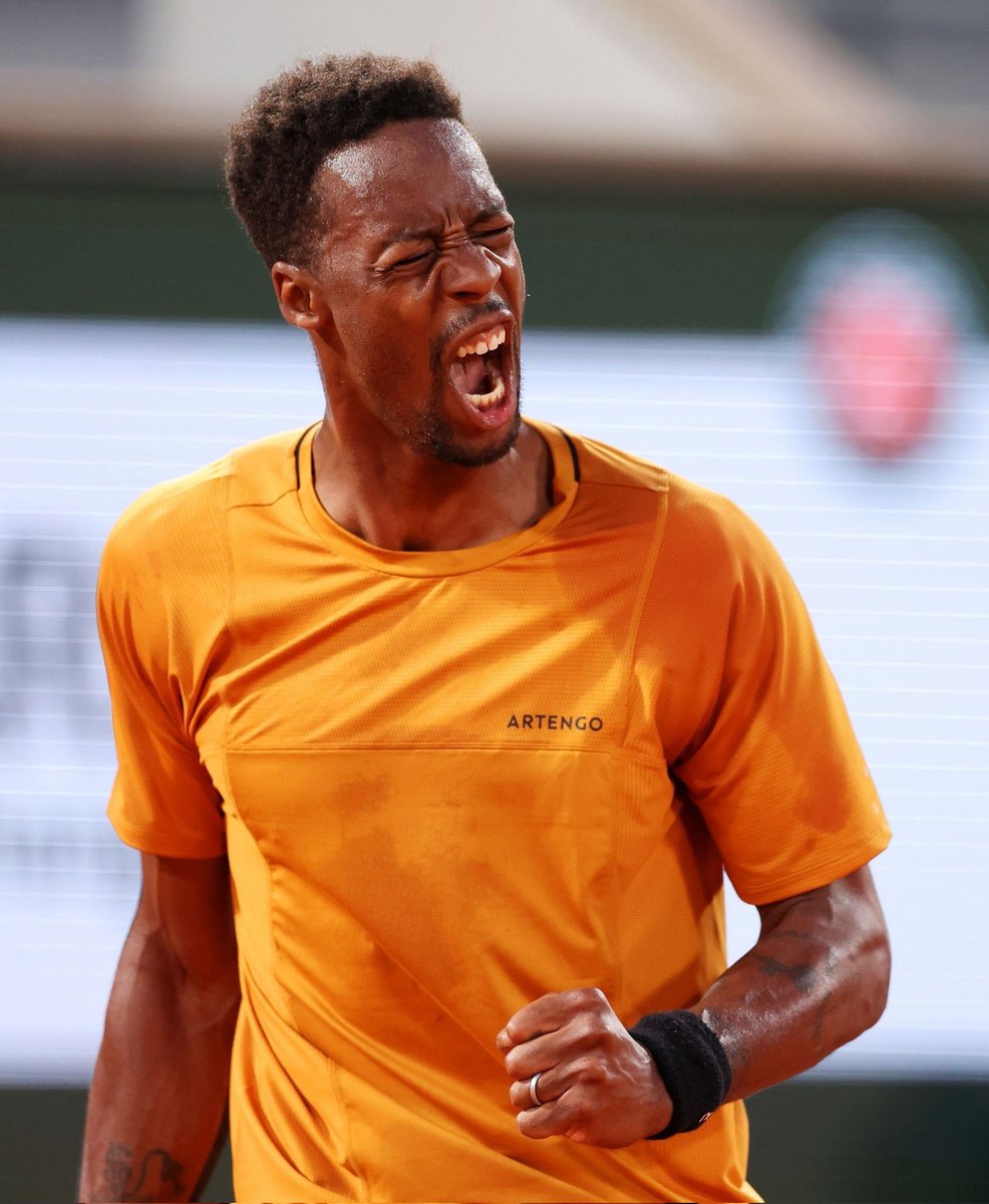 jmgmoron's tweet image. EL MEJOR PARTIDO DEL TORNEO.

Lo que ha hecho Monfils en el 5to set ante Báez es de las mayores locuras que he visto en mucho tiempo.

Ha acabado COJO, totalmente acalambrado, en un duelo épico que solo puede verse en un Grand Slam.

Hay tenistas que no deberían retirarse nunca.