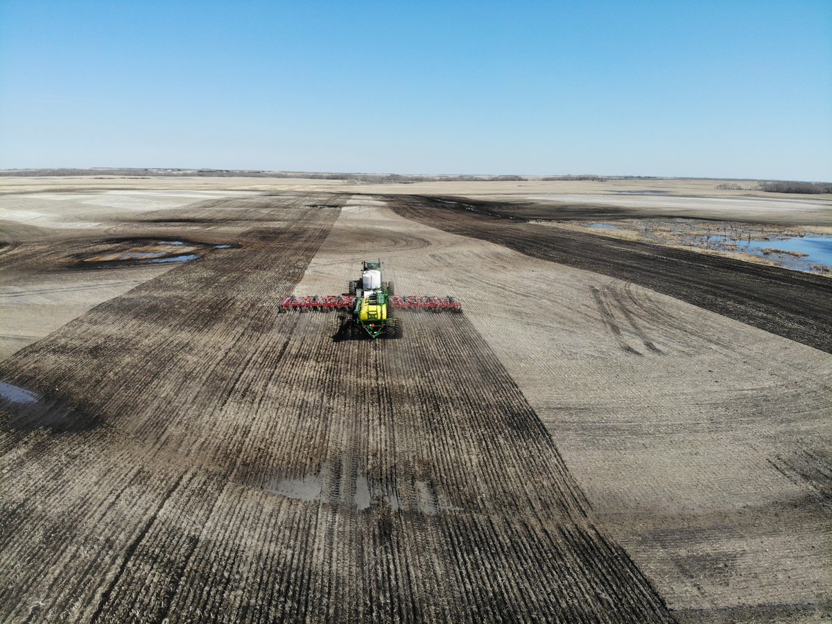 For #Plant23 we were 65% more efficient on machines & 14% more efficient with our team's time. Logistical efficiencies, planning strategies & mother nature being cooperative helped us complete seeding in 19 days from key on to key off. 

What data are you tracking during seeding?