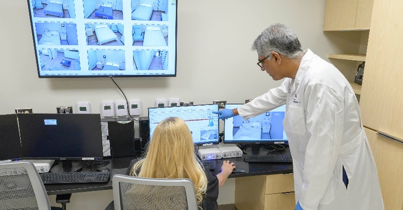 AZRegents's tweet photo. Earlier this month, @UArizona opened a new facility for the @UAZHealth Center for Sleep, Circadian and Neuroscience Research.

The state-of-the-art center will further cement the university as a leader in sleep research and allow researchers to conduct more sophisticated studies.