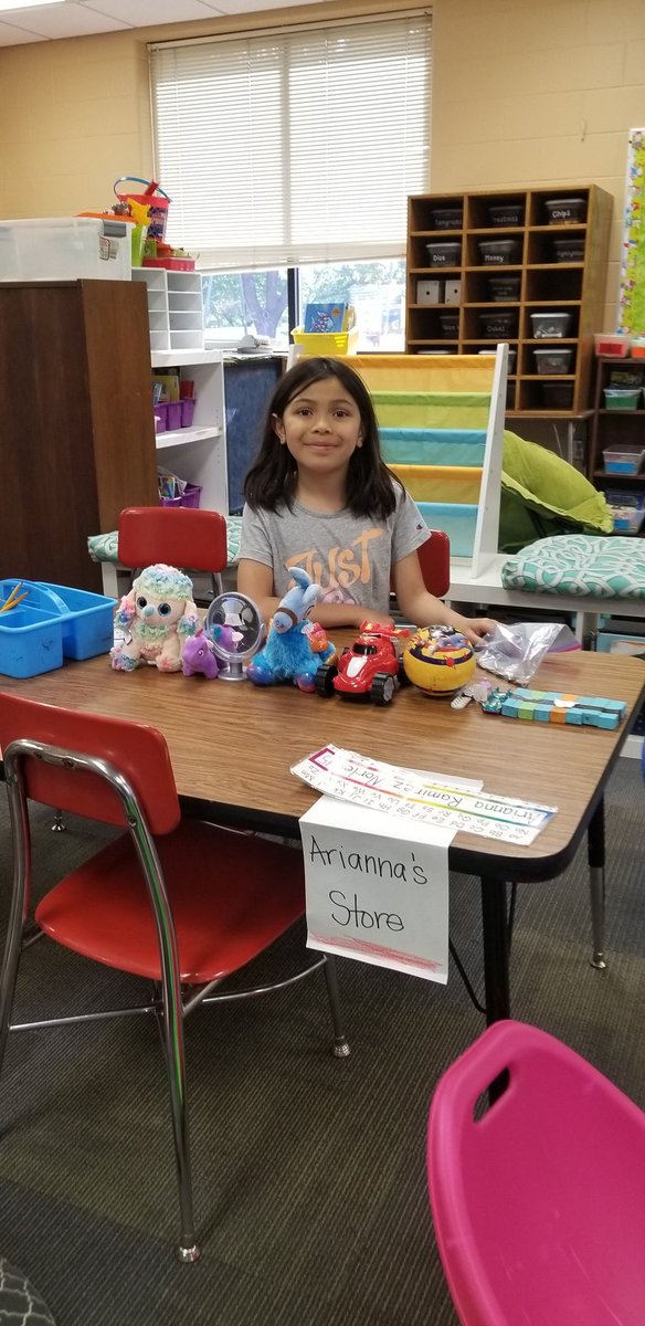 McMahonFirsties's tweet photo. Our Classroom Toy Store was a huge success! #mcfirsties #handsonlearning https://t.co/RYtnXnp3vw