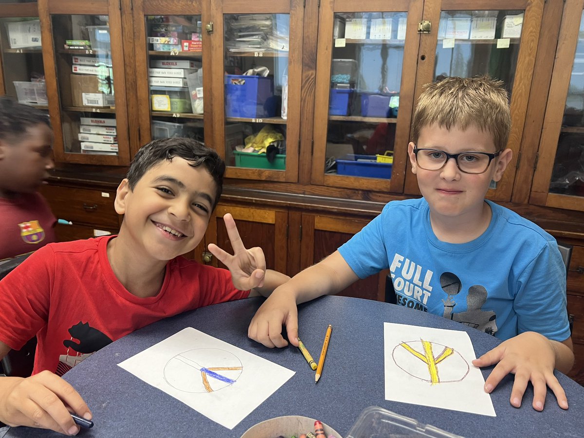 PElibrary2022's tweet photo. After reading ‘A Little Peace’ we created our own peace designs! https://t.co/3usEo1kGfx