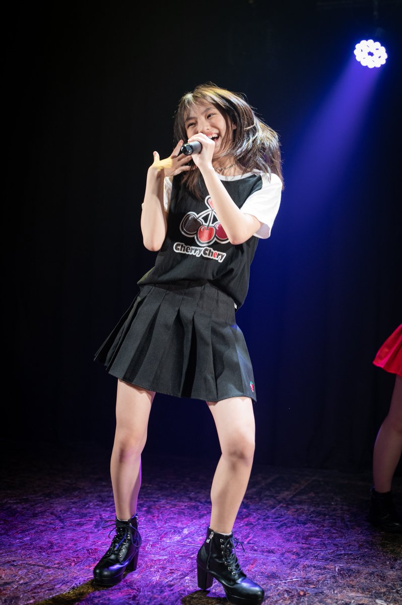 glio_sm's tweet photo. りお©
チェリーチェリ
2023.5.20.
LIVEHOUSE MODS
チェリーチェリ ラストライブ

#りお
#チェリーチェリ
#colors沖縄
@cherrycheryoki https://t.co/7175uWgiT1