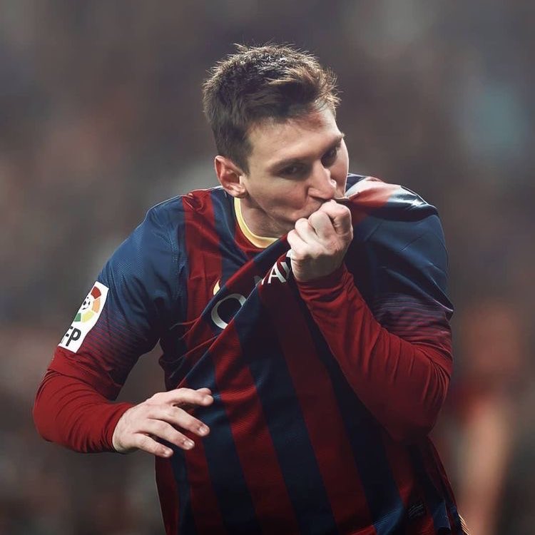 لن تحصلو على هذهِ القبلة 💔
#Aguantaleo
#Messi𓃵