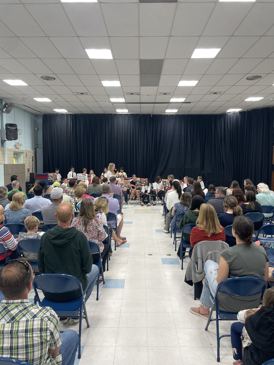 MrJesseHerbert's tweet photo. What a phenomenal #SpringBandConcert! πΆ Our elementary students blew us away with their musical talents tonight. Huge thanks to our talented music teacher Mrs. Domashinski and proud parents for their unwavering support. https://t.co/JPADnTezcf