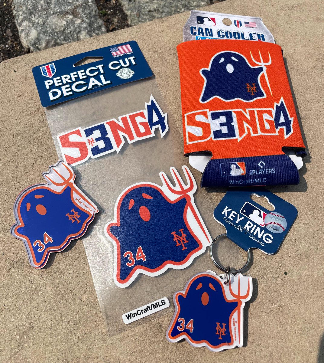 千賀滉大の「お化けフォーク」グッズが発売開始！ ステッカーや