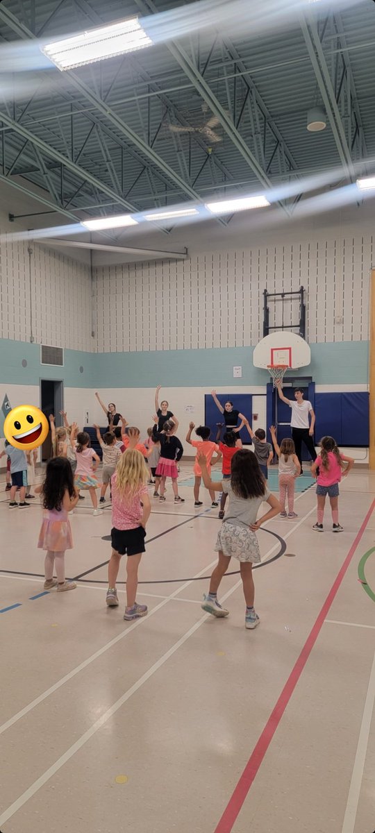 Sacred Heart Dance tweet media