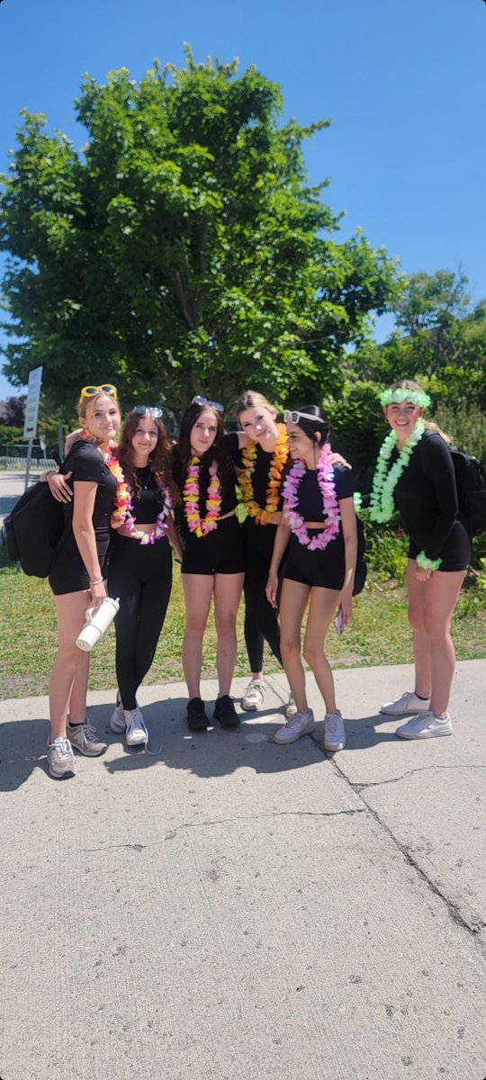 Sacred Heart Dance tweet media