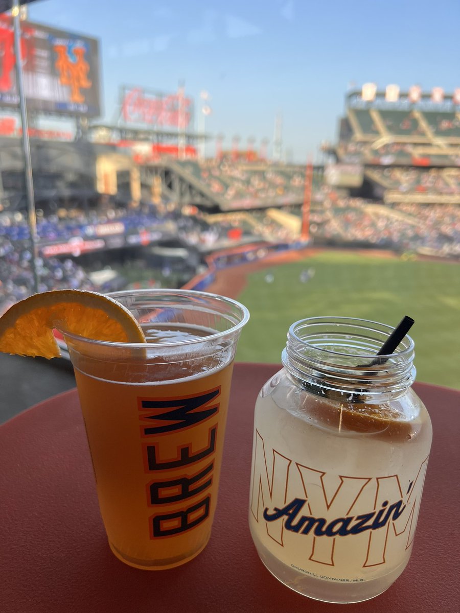 Let’s go Mets!!! <a href="/nyphospital/">NewYork-Presbyterian</a> <a href="/Mets/">New York Mets</a> #nursesnight <a href="/EricaM082177/">Erica Meyer</a>