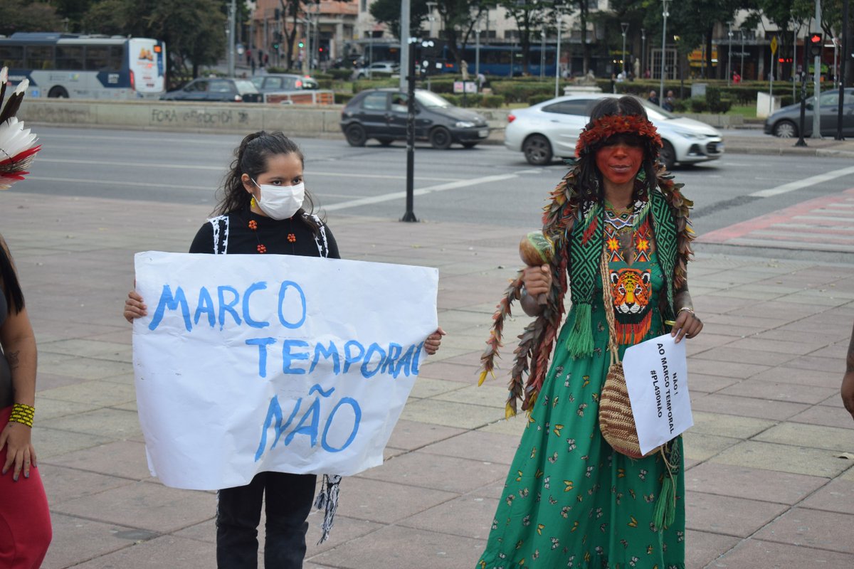 Não seremos vencidos!
#MarcoTemporalNao 
#PL490NAO