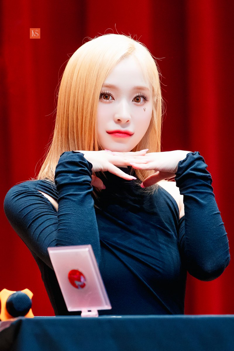 S_invincible's tweet photo. 230528 ❤️💛🖤  

#드림��쳐 #DREAMCATCHER 
#가현 #GAHYEON 
#사랑은가현
@hf_dreamcatcher https://t.co/VZeR620MDh