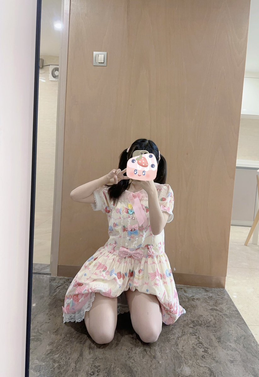danjuan1e's tweet photo. 六一想吃棒棒🍬了@xyberdolls @xybereum https://t.co/fHRO2UQ8WU