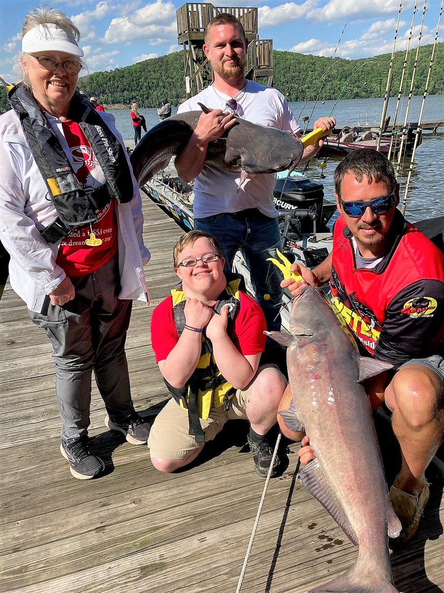 "To reel in the fish, his guide JR, had to move the fishing pole to the side of the boat so James could sit down to get enough strength, then he worked hard reeling it in. God bless! #childswish #ussa #fishing #fishinglife #thisisfishing #takemefishing