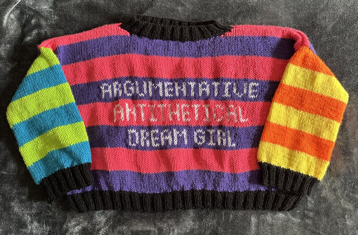 bet I could still melt your world ✨

hand knit by me! <a href="/taylornation13/">Taylor Nation</a> <a href="/taylorswift13/">Taylor Swift</a> #TSmidnighTS
