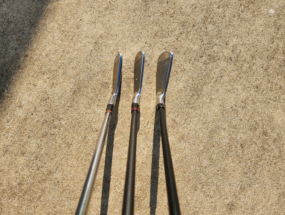 Elon's Musk tweet media