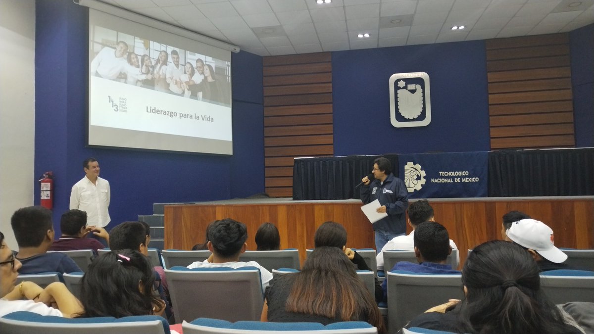 #Educación Inicia Conferencia en el <a href="/TecNM_MX/">TecNM</a> <a href="/ComunidadTecNM/">ComunidadTecNM</a> <a href="/TecNM_Cancun/">@TecNM_Cancun</a> #LiderazgoParaLaVida por el distinguido Consultor #JorgeRamírez dirigida a los estudiantes de la #LicenciaturaEnAdministración 
@Alexa21Alvarez 
<a href="/AmilcarLopezNoh/">Amilcar López Noh</a> 
<a href="/BennyR12202/">Benny</a> 
<a href="/blueeeambriz/">Azul Ambríz</a> 
<a href="/mapachestec/">@MAPACHESTec</a>
