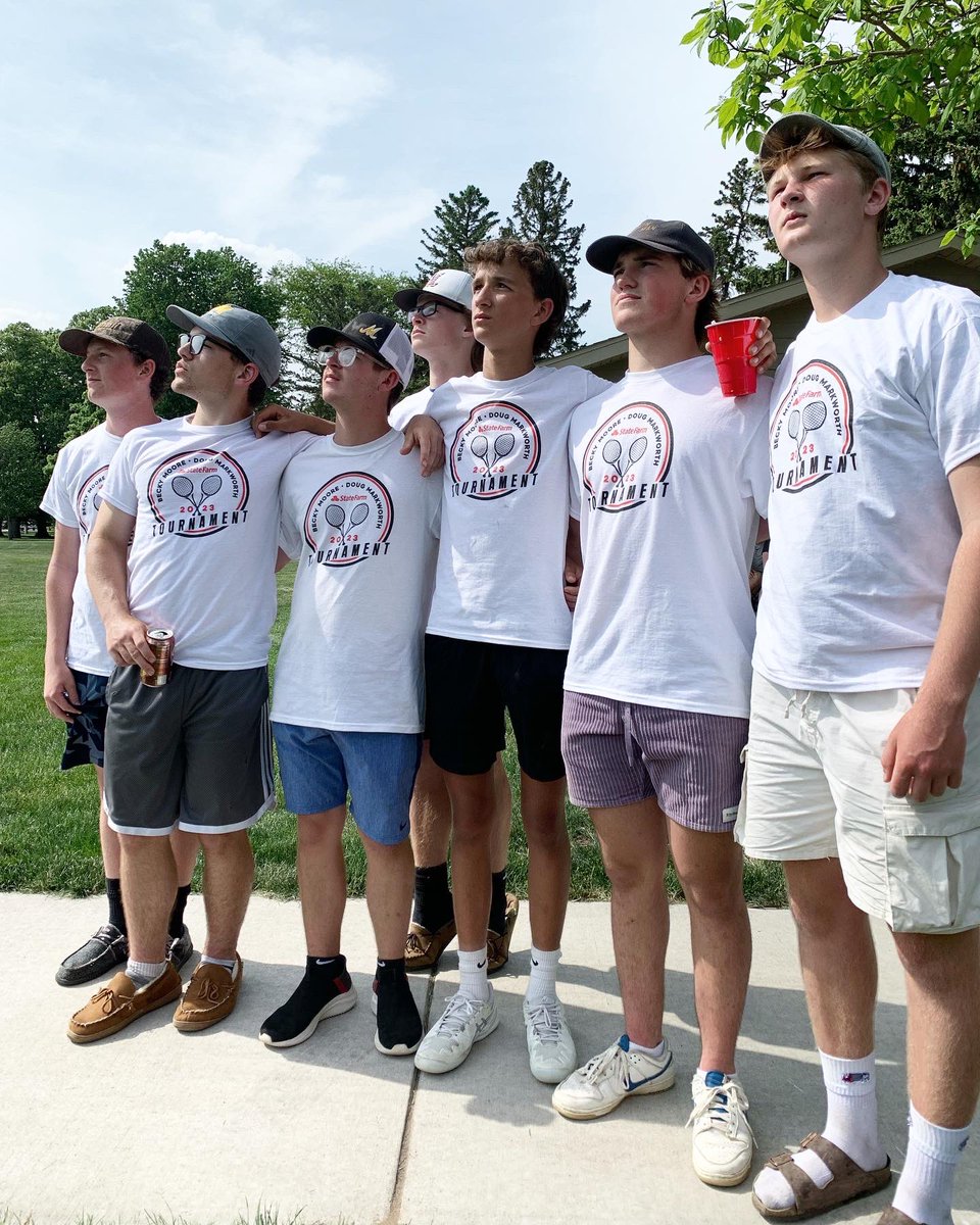 ChadLar95071000's tweet image. Thanks to Becky Moore, Doug Markworth and State Farm Insurance for continuing to sponsor our first tennis tournament of the summer. We had 54 junior tennis players from Mitchell and across the state. Jager Juracek won both singles/doubles top brackets. 〽️🌽🎾 #statefarminsurance