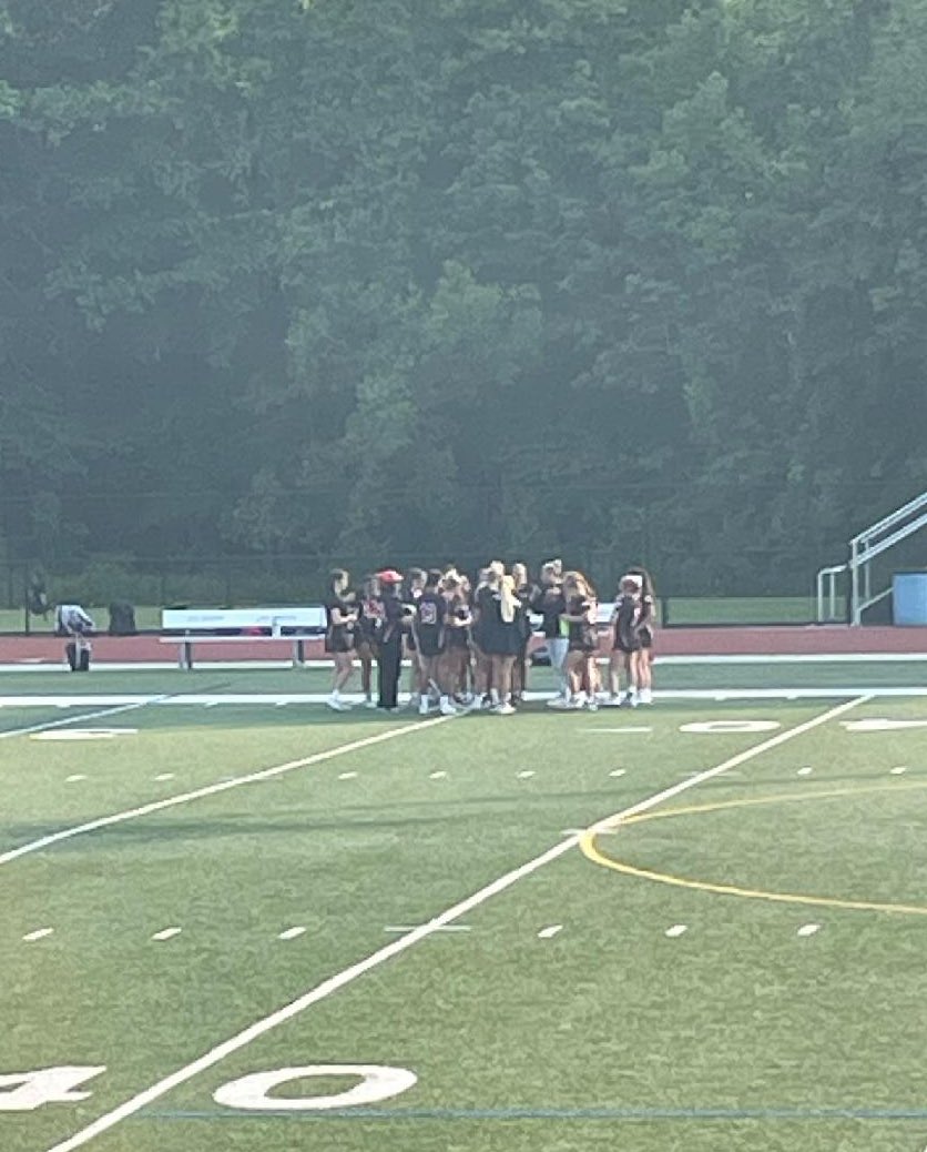 BPSAthletics1's tweet photo. Congratulations to 🅱️ Girls Lacrosse who defeated Joel Barlow 10-9 this evening in the @ciacsports Class M tournament.

The Hornets will move on to play Friday night in quarterfinal action! Great job girls! #ctglax @BHS_Hornets @BranfordBuzz @BranfordPS https://t.co/EPfPL8Wxdi