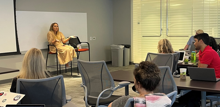 Many thanks to the amazing <a href="/VeeWoodruff/">Veronica Woodruff</a> for coming to <a href="/TerryCollege/">Terry College | UGA</a> to share <a href="/travelsist/">Travelsist</a> story.  We're all routing for you!