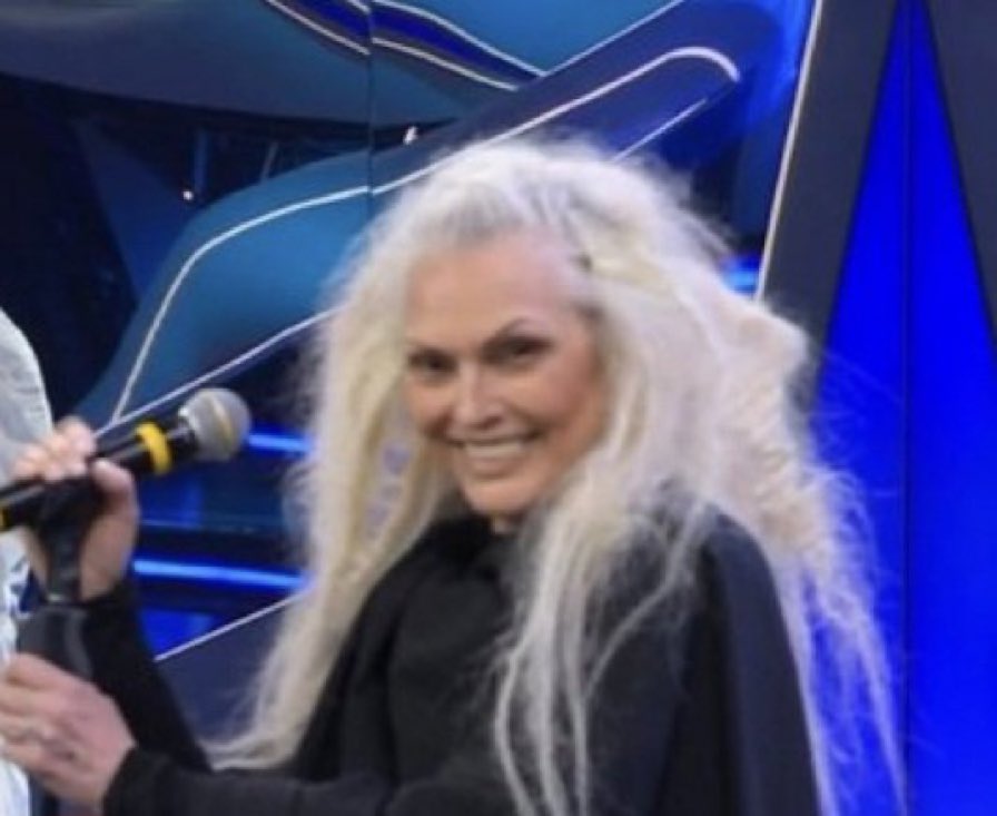 L_antagonista_'s tweet photo. Wilma pronta a tornare alla carica #oriele https://t.co/NcnWfs9RuJ