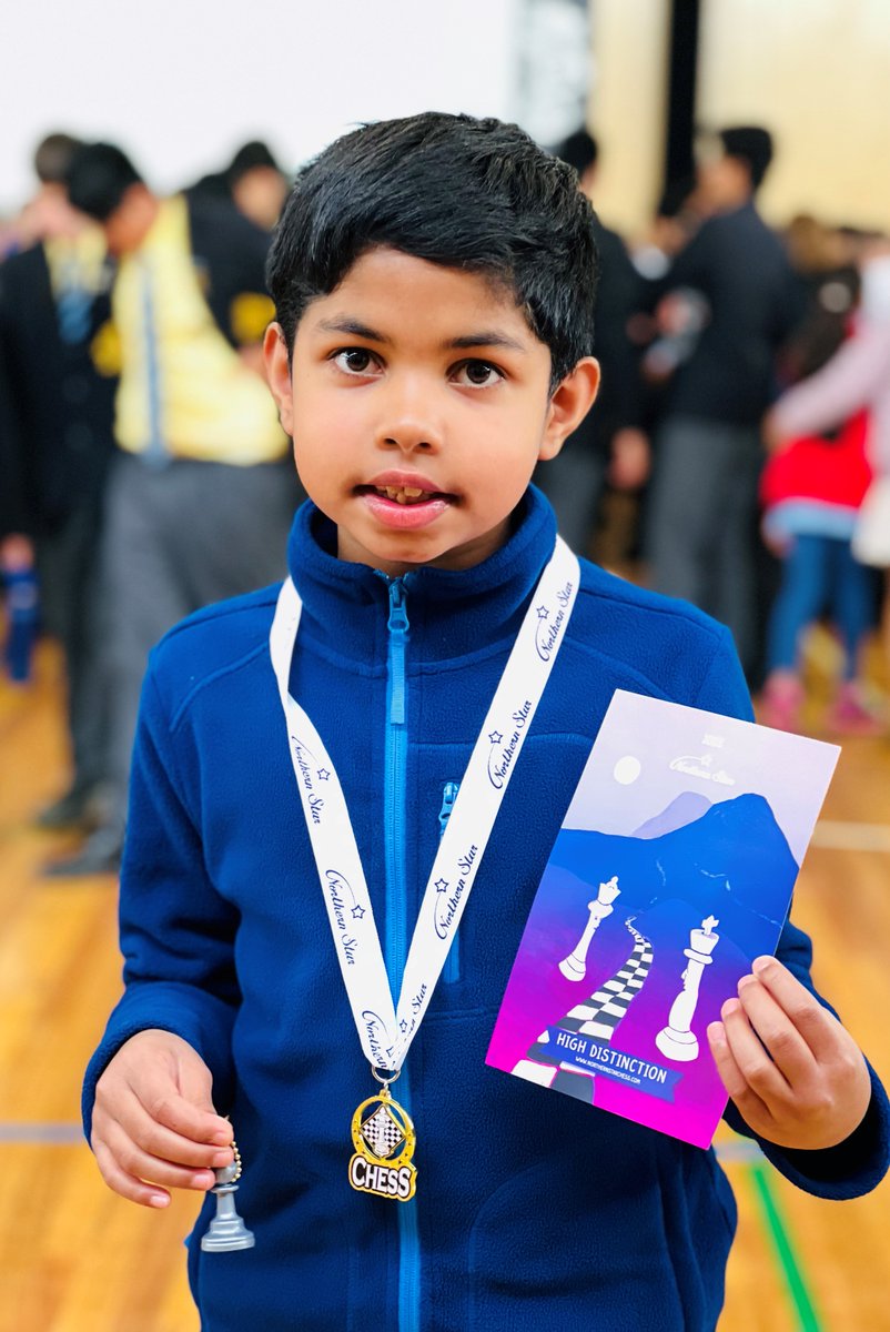 ♟🤩 Johan the chess superstar 🤩♟ Earlier this month, Johan was awarded a High Distinction at the Northern Star Chess tournament, securing his entry into the Primary Open Semi-Finals. Johan placed second in the tournament, winning 5 out of 6 games - an amazing achievement.