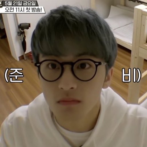 Solittttttt's tweet photo. 사이먼　　　　　　　　　　　　　마크 https://t.co/blRTeDYegI