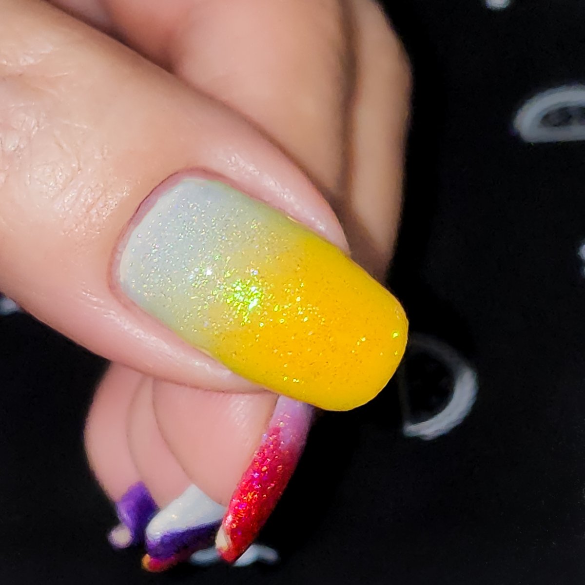 say_what_nails's tweet photo. Holo friends.   Let's go summer ⛱🌊with these OG bright colors and my fave. Featured Guest.  

WdYt? @nailogical 

#randomholotuesday #RHTMay #holotaco #nails #summernails #holotacofeaturedguest https://t.co/NJR1svBgGL