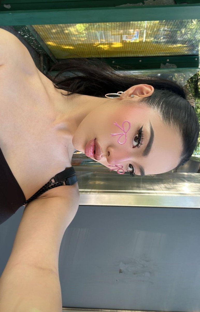 sophie ❄️ (@isophiwe) on Twitter photo 