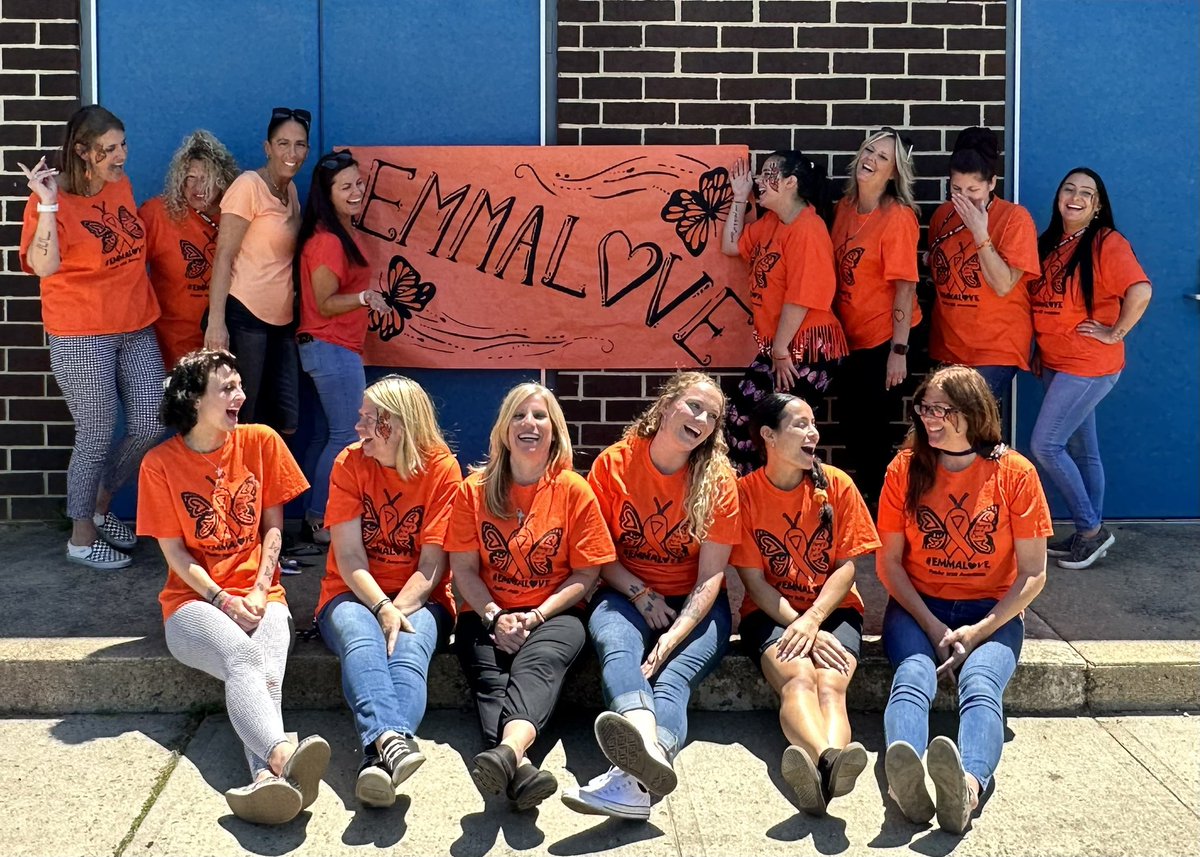DanzDucks's tweet photo. On Friday we wore orange for Prader-Willis awareness! #hungryforacure #emmalove #perfectlyimperfectpreschool #pws https://t.co/hdQYKEBdFl