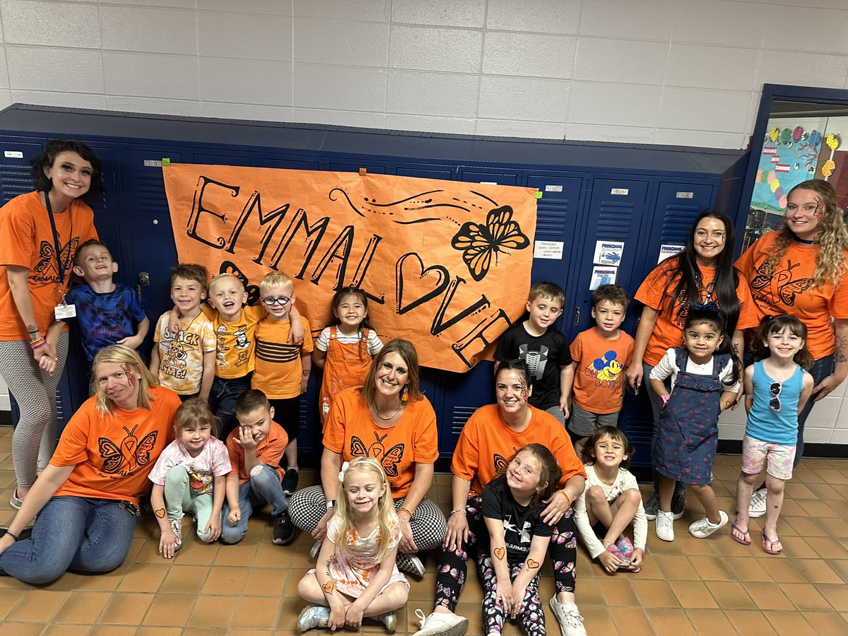 DanzDucks's tweet photo. On Friday we wore orange for Prader-Willis awareness! #hungryforacure #emmalove #perfectlyimperfectpreschool #pws https://t.co/hdQYKEBdFl