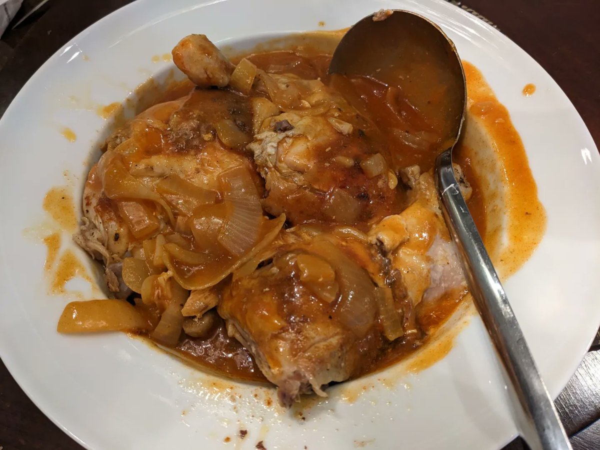 Chicken Paprikash tonight! Yes, I'm Hungarian 😆

Read my book lol, 1956 Love & Revolution. And eat some Hungarian food someday!! 😋

#hungarianrevolution #historicalfiction #militaryromance #newreleasebooks