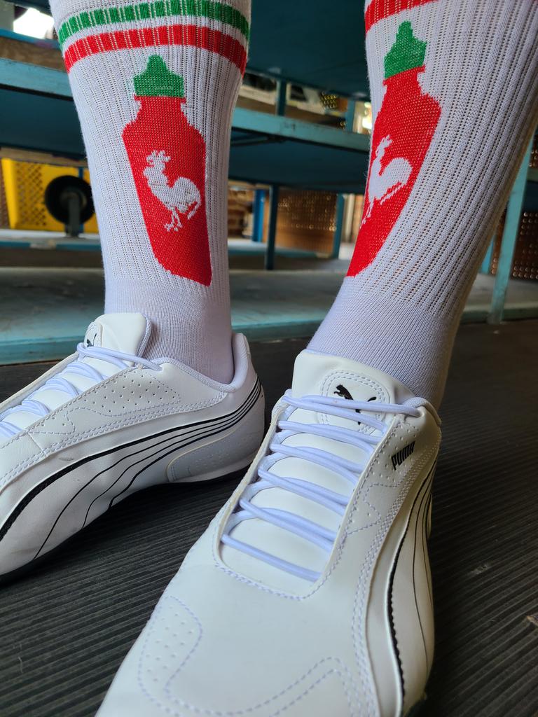 Siriacha socks & Puma Redon Bungee shoes #sriracha #srirachasocks #huyfongfoods @huyfongfoods #TacoTuesdaysocks #tacotuesday #popculture #ootd #sotd #socks #socksoftheday #socksofinstagram #sockoftheday #socksofinstagram #sotd #ootd #puma #pumashoes #pumaRedon