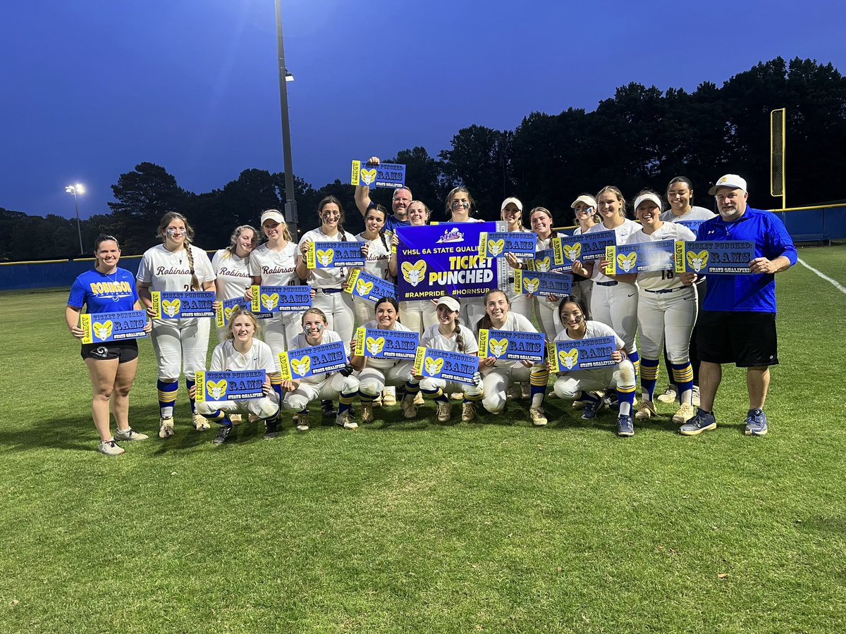 RobinsonRams's tweet photo. Robinson 7 Woodson 4 https://t.co/3aedIPg9dU