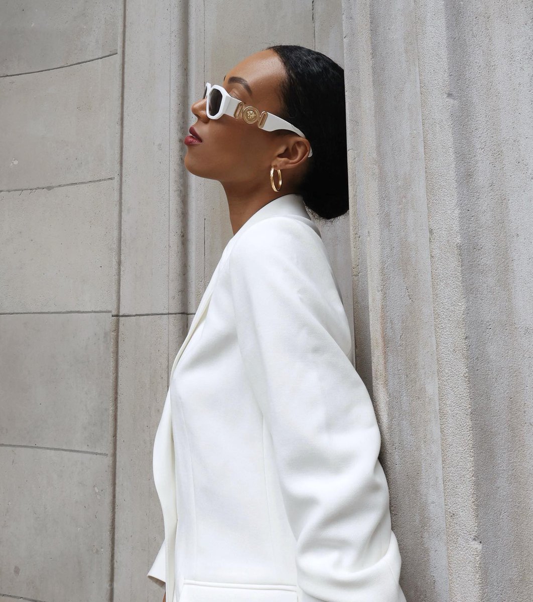 Conestoga Mall (@conestogamall) on Twitter photo Sophistication, elegance, and style: all wrapped up in white, with <a href="/sunglasshut/">Sunglass Hut</a> white sunnies. ๐ค Sophistication, elegance, and style: all wrapped up in white, with <a href="/sunglasshut/">Sunglass Hut</a> white sunnies. ๐ค