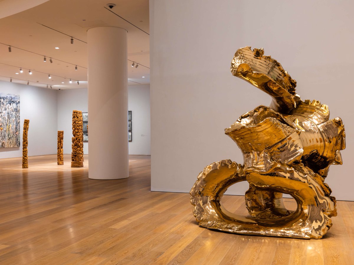 PaceGallery's tweet photo. Closing soon: works by #LyndaBenglis and #RaqibShaw are included in "Sangam/Confluence," on view through June 4 at @nmacc_india in Mumbai.
Learn more and plan your visit: https://t.co/viCxDS9wed https://t.co/geycX3YWbt