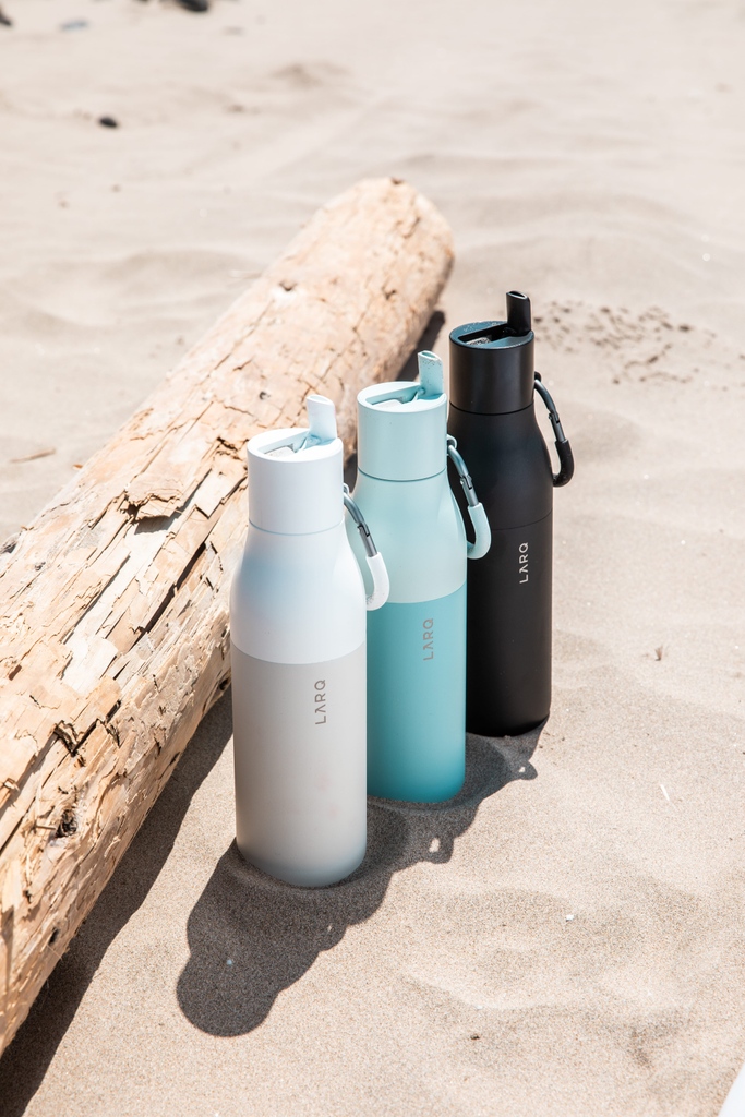 Say hello to our latest line of drinkware: LARQ Bottle Flip Top — sip easy with Flip Top straw perfect for on-the-go hydration. Shop now: l8r.it/CHOR