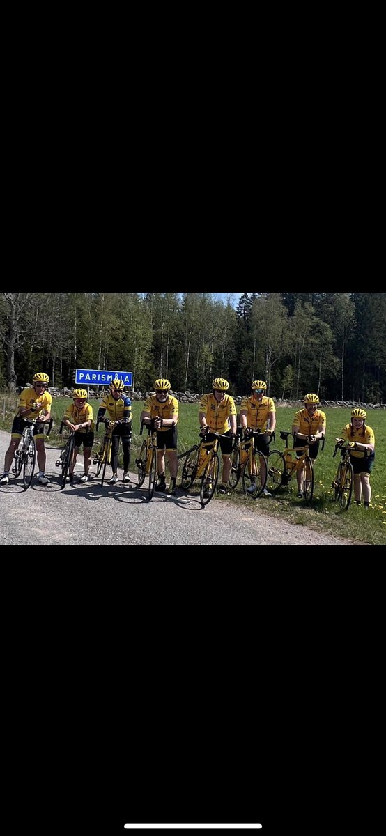 michaelcarlss10's tweet photo. Hej på er allihop!

Vi har en åkt på en rad oförutsedda utgifter . Bland annat så är drivmedel och Boende dyrare , så vi undrar om du skulle kunna tänka dig att skänka en 100-lapp till vårat lag , Team Rynkeby Kalmarlän eller valfri summa .
Team konto : 
Swish : 123 688 31 77
💛 https://t.co/erNZSBhJQf