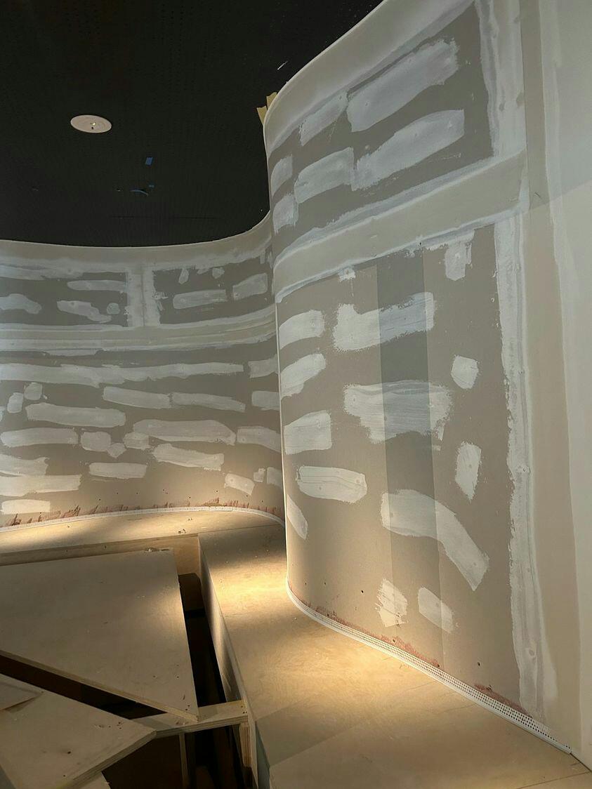 NetworkBS's tweet image. Loving these curved walls by DDU Projects at the Australian National Maritime Museum. Looking amazing team!

📸 DDU Projects

#networkbuildingsupplies #curvedwalls #commercialproject