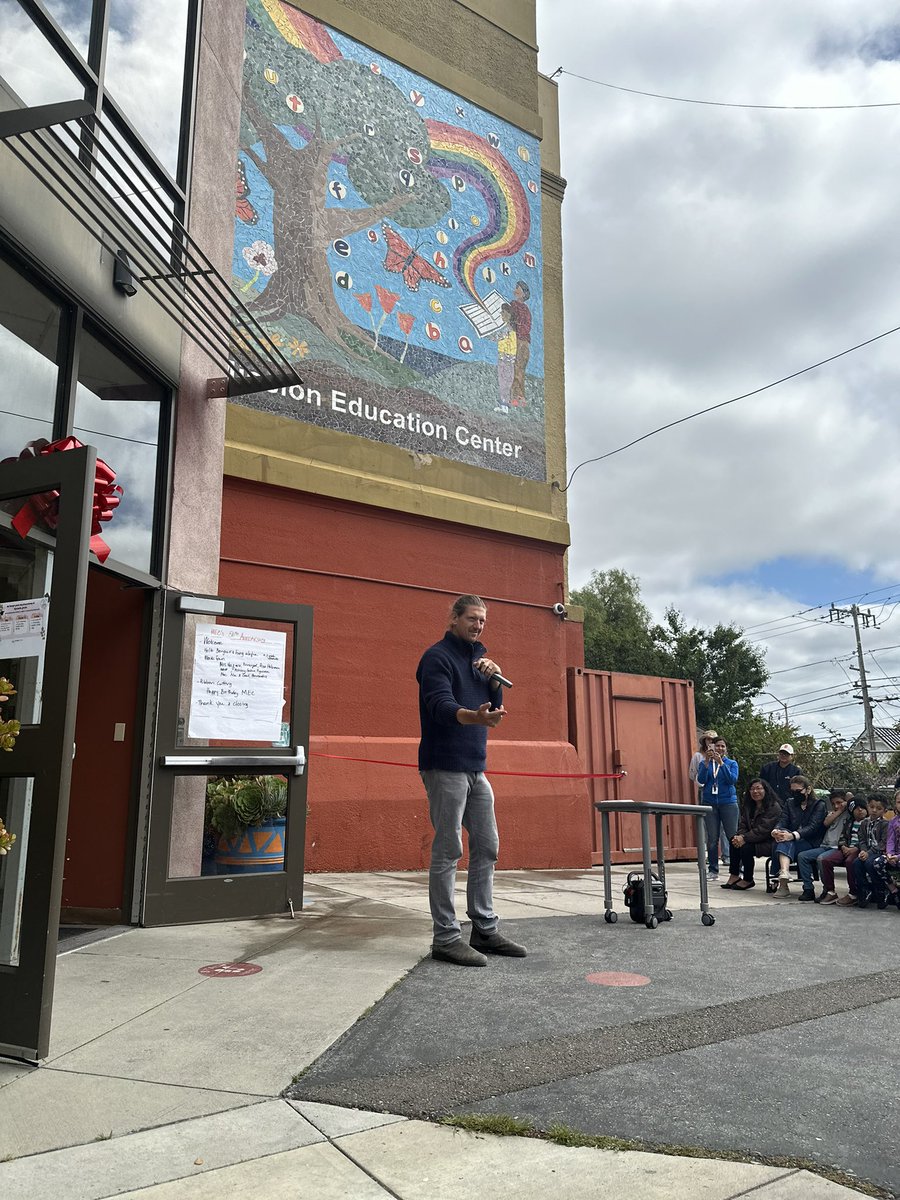 Carla Vasquez tweet media