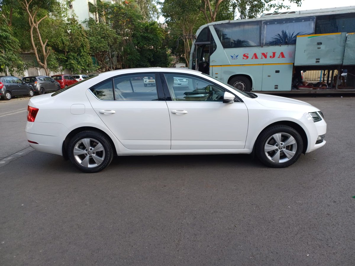 ClassicMotors10's tweet photo. 2018 Skoda Octavia Style TSI, Petrol, Manual, Kms -17241, 1st owner. Price – 11,85,000/- in Borivali Mumbai, Maharashtra
#cars #buynow #certified #customerservice #skoda #skodaoctavia #automaticcars #manualcars #dsg #cvt #turbo #amtcars #turbocharger #electriccars https://t.co/3RZuJZe4eu