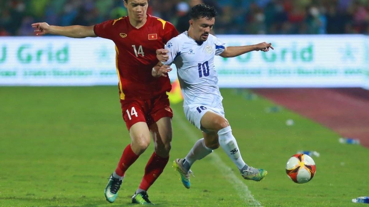 Oliver Bias I @philfootball 🇵🇭
Club: ADT
D.O.B: 15/06/01
Position: Winger
Height: 1.64m
Foot: Right
Transfer Value: €50k
Stats:
11 caps for the Philippines
83 career appearances
Has played in 9 different positions
#LabanPilipinas #Philippines #Football