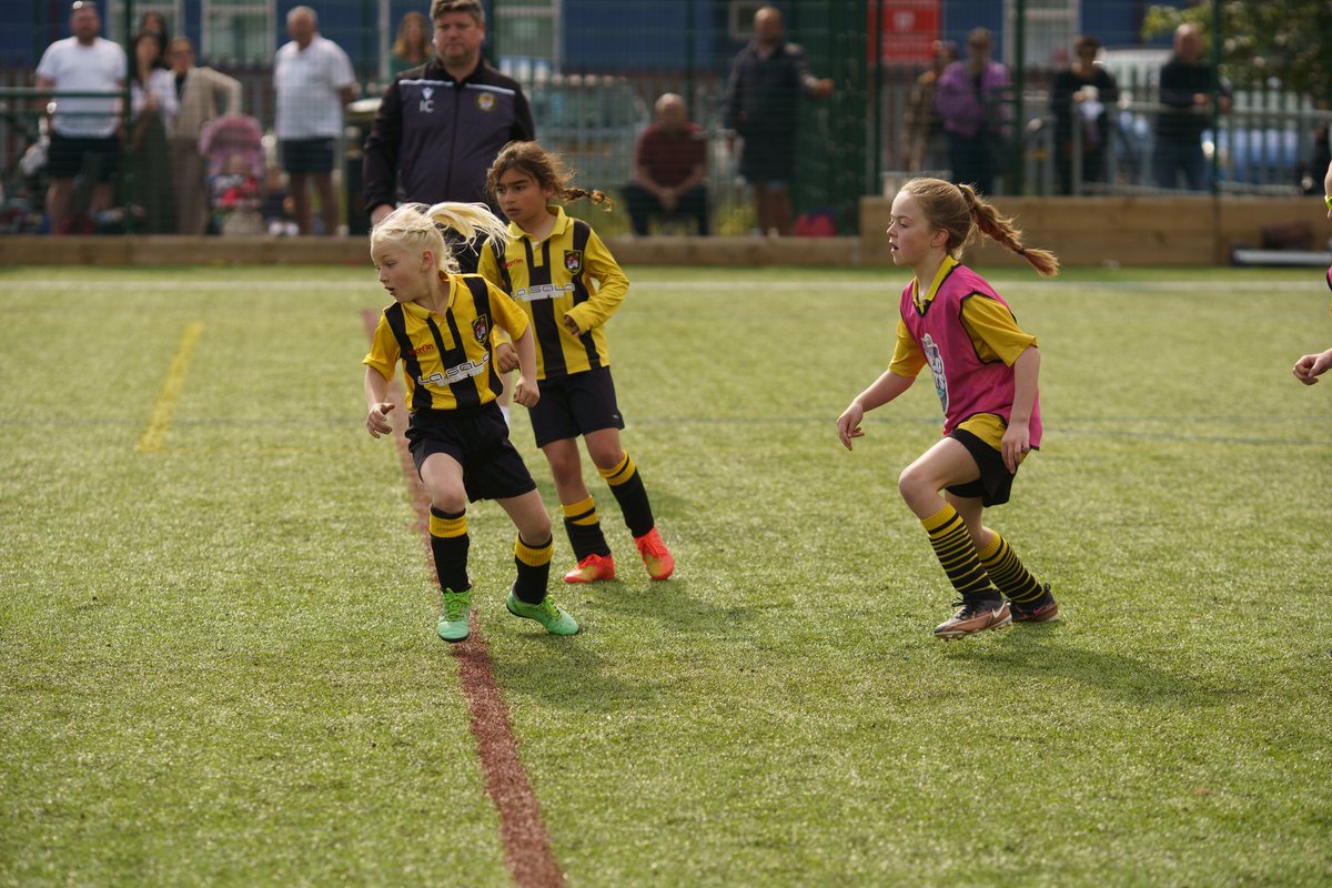 TigersJFC's tweet photo. or if you would like to join your daughter up to our Wildcats and Squad open training sessions for 5 to 14 year olds every Saturday then please email chairman@tigersjfc.com for a booking form

Pictures courtesy of @DinkyDaysLTD https://t.co/a7f3Y37mKb